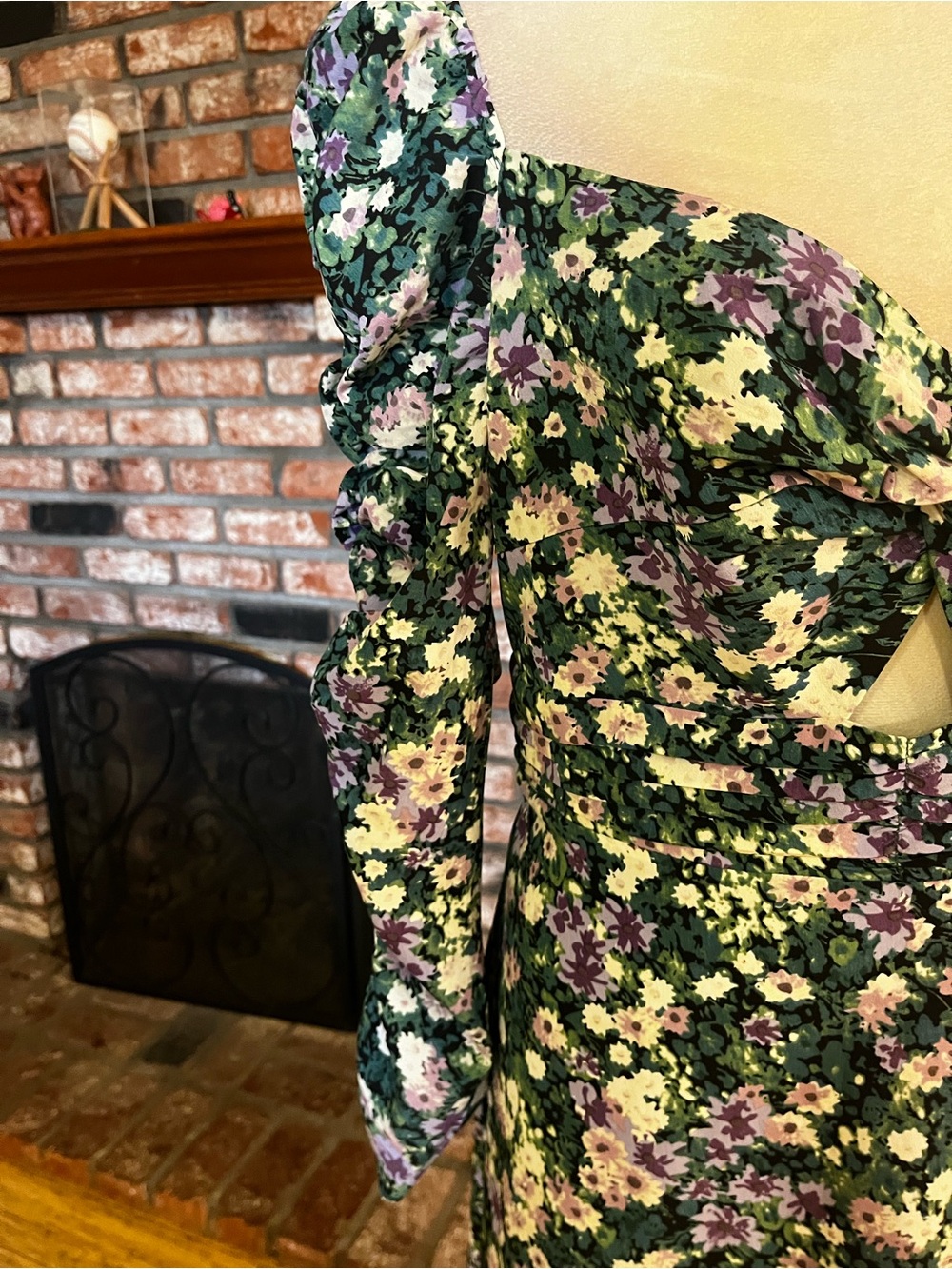 Astr the Label $138 NWOT PTP 23 Jamila Floral Keyhole Long Sleeve Dress - Picture 7 of 8
